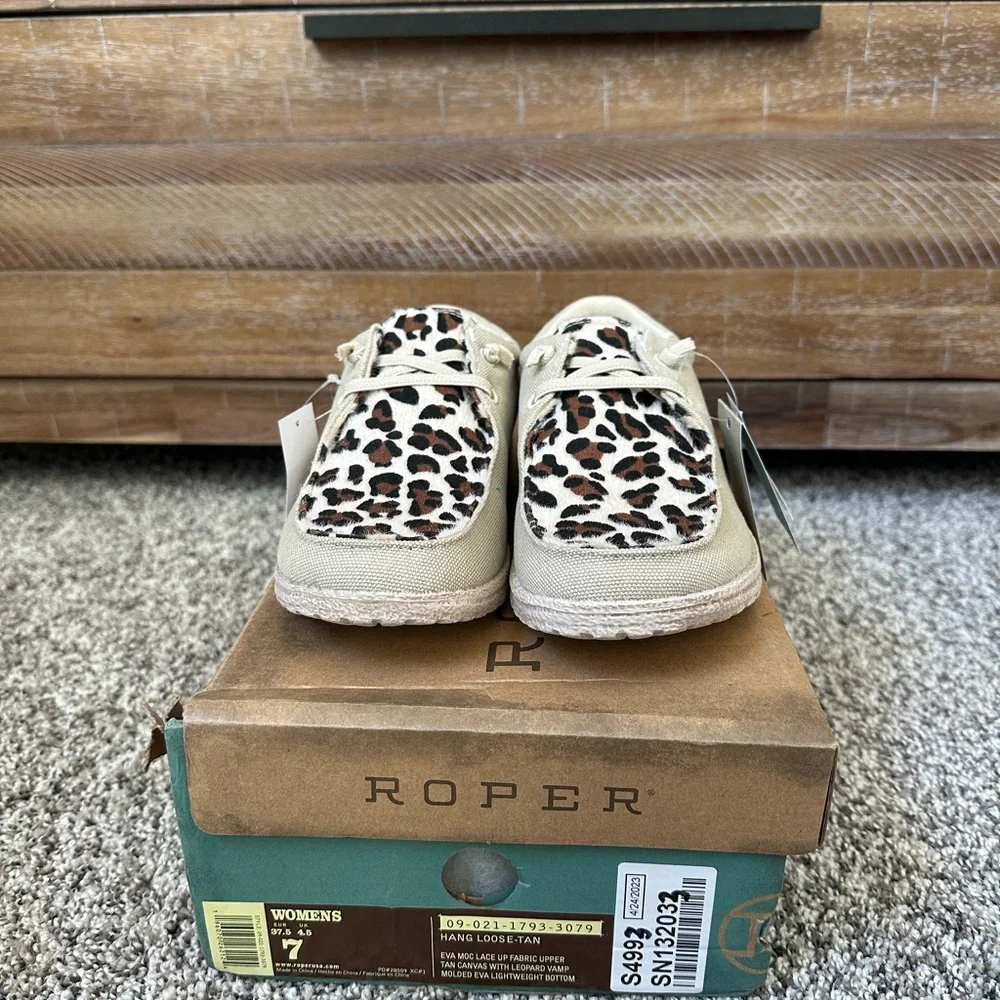 Women’s Roper leopard shoes - Picture 4 of 6